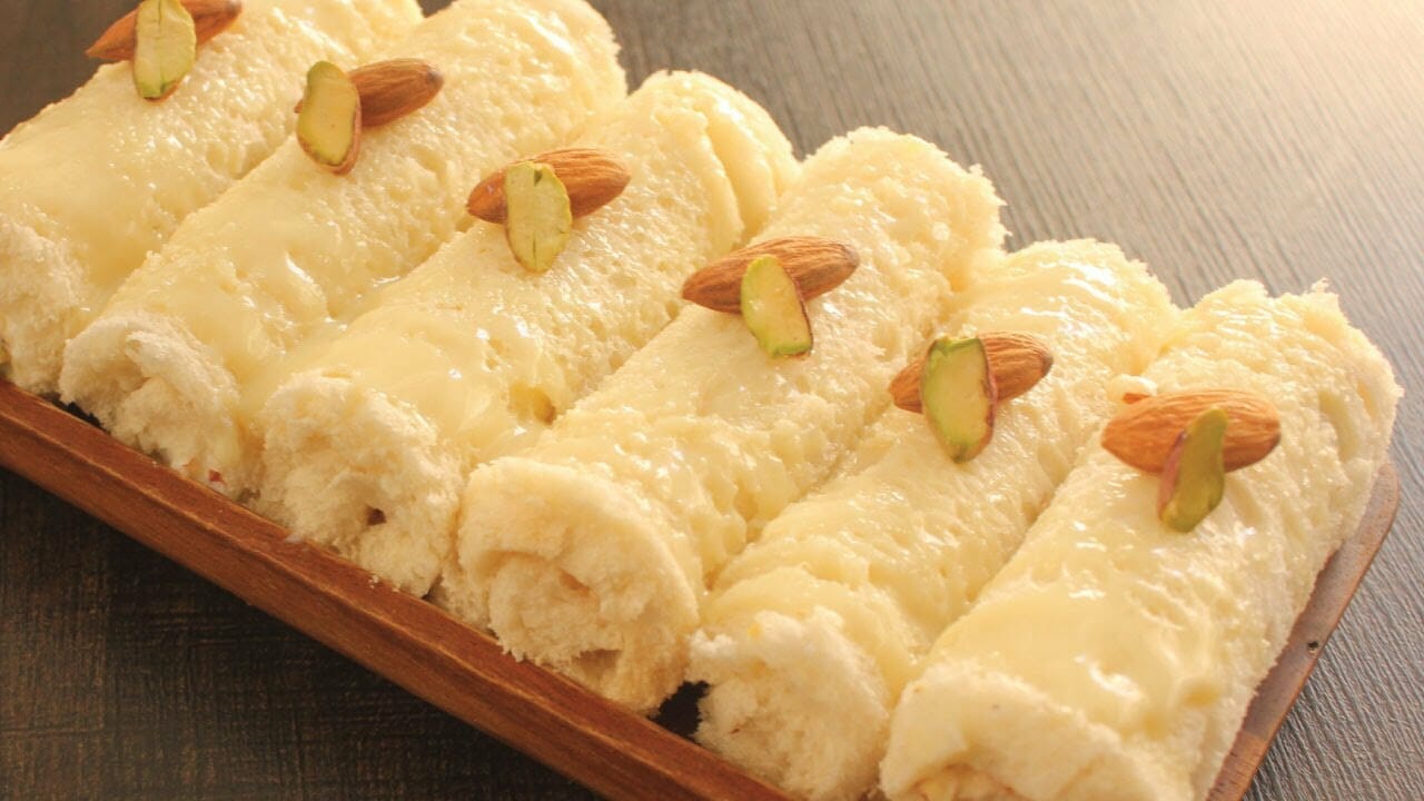 Malai Rolls 10 Minute Dessert Recipe Quick And Easy Malai Rolls Bread Malai Rolls Viva Recipes