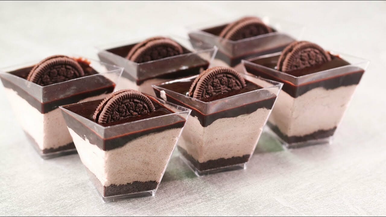 10 MIN. OREO MOUSSE DESSERT CUP l CHOCOLATE OREO MOUSSE l EGGLESS ...